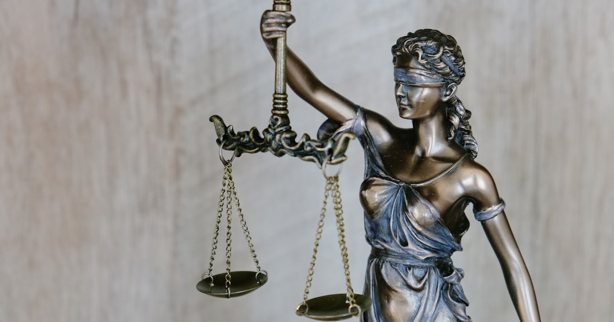 AI Agents for Law Firms: Automating Client Intake, Scheduling, and Routine Queries — Woyce Technologies